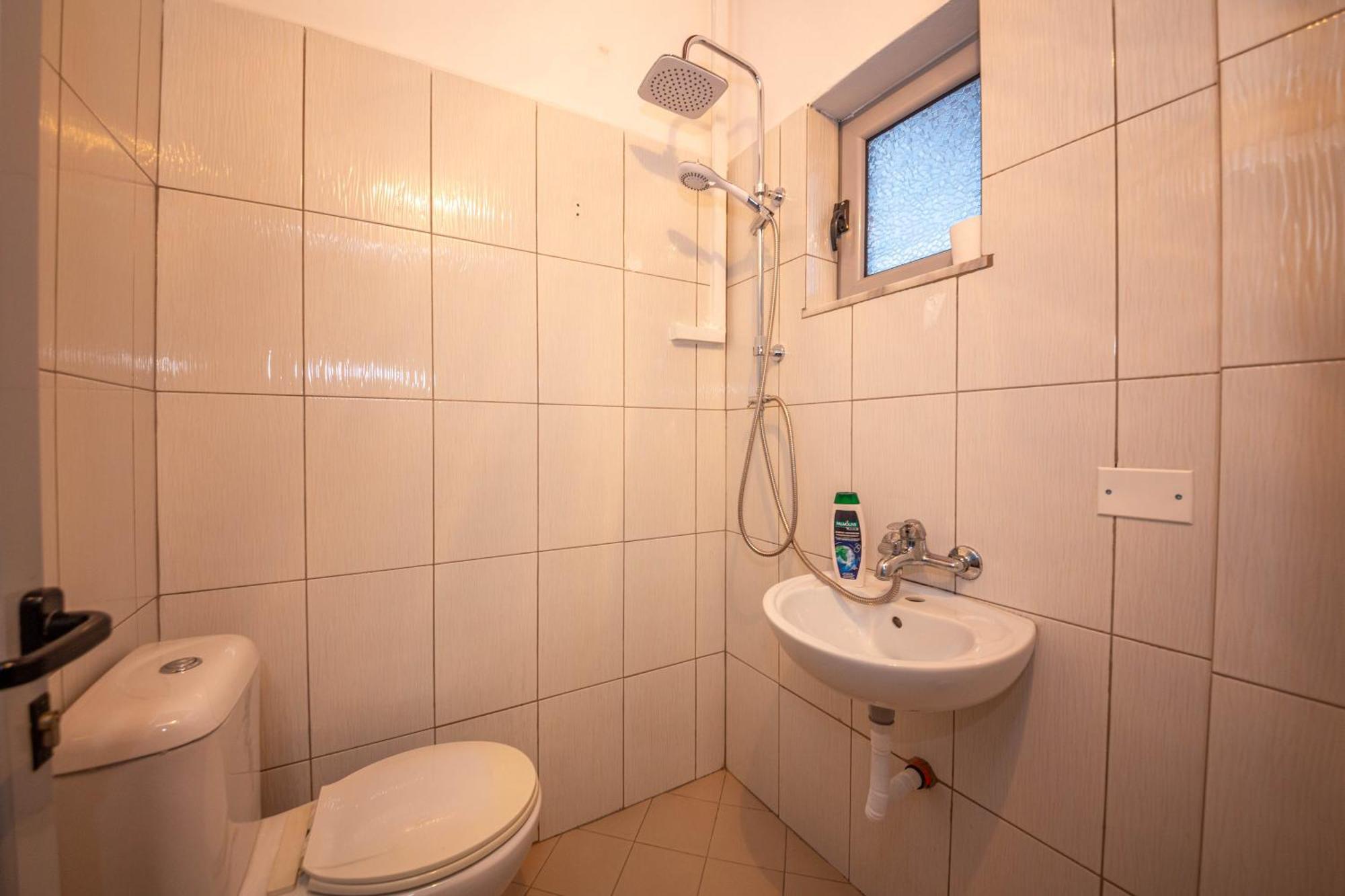 Hotel Shpella ベラト 部屋 写真